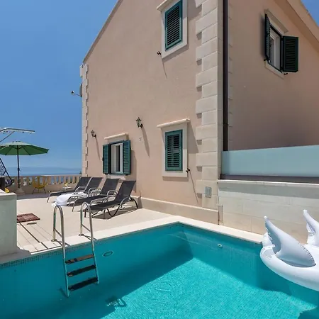 Spring In Makarska, Private Pool Makarská